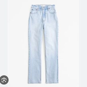 NWT Abercrombie & Fitch The ‘90s Straight Ultre high rise Light Blue jeans